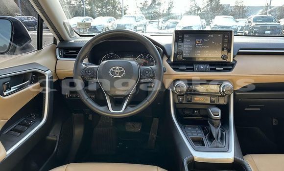 Buy Used Toyota RAV4 White Car in Aitape in Sandaun Buy Used Toyota RAV4 White Car in Aitape in Sandaun