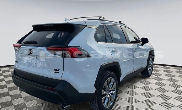 Buy Used Toyota RAV4 White Car in Aitape in Sandaun Buy Used Toyota RAV4 White Car in Aitape in Sandaun