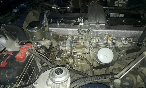 Acheter Occasion Voiture Toyota Land Cruiser Bleu à Port Moresby, National Capital District Acheter Occasion Voiture Toyota Land Cruiser Bleu à Port Moresby, National Capital District