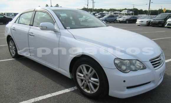 Buy Used Toyota Mark X White Car in Port Moresby in National Capital District Buy Used Toyota Mark X White Car in Port Moresby in National Capital District