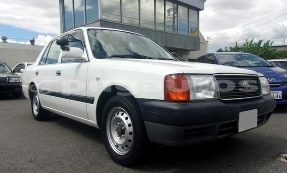 Buy Used Toyota Comfort White Car in Port Moresby in National Capital District Buy Used Toyota Comfort White Car in Port Moresby in National Capital District