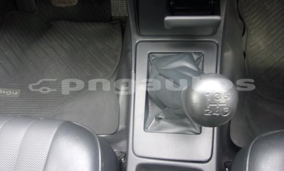 Buy Used Toyota Comfort White Car in Port Moresby in National Capital District Buy Used Toyota Comfort White Car in Port Moresby in National Capital District