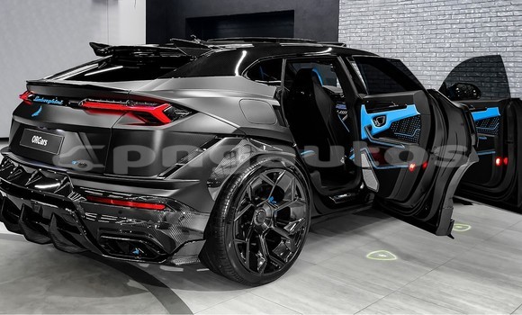 Acheter Occasion Voiture Lamborghini 350/400 GT Vert à Port Moresby, National Capital District Acheter Occasion Voiture Lamborghini 350/400 GT Vert à Port Moresby, National Capital District