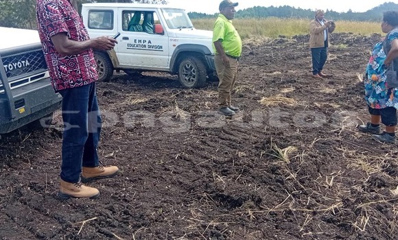 Buy Used Suzuki Samurai White Car in Kainantu in Eastern Highlands