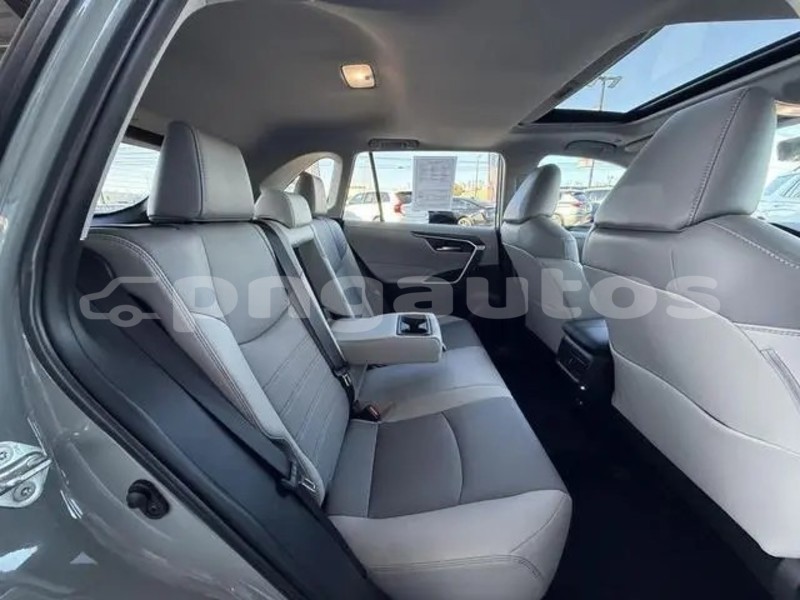 Big with watermark toyota rav4 east sepik angoram 7816