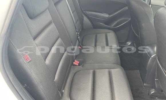Acheter Import Voiture Mazda CX-5 Blanc à Port Moresby, National Capital District Acheter Import Voiture Mazda CX-5 Blanc à Port Moresby, National Capital District