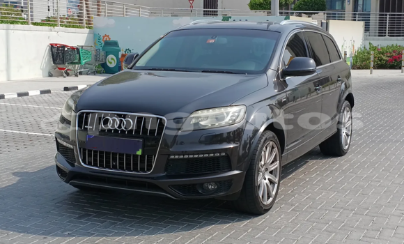 Buy Used Audi Q7 Black Car in Port Moresby in National Capital District