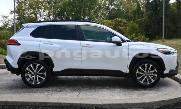 Buy Used Toyota Corolla Cross White Car in Lae in Morobe Buy Used Toyota Corolla Cross White Car in Lae in Morobe