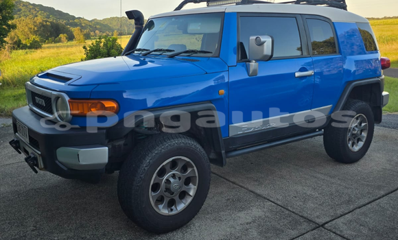 Buy Used Toyota FJ Cruiser Blue Car in Port Moresby in National Capital District