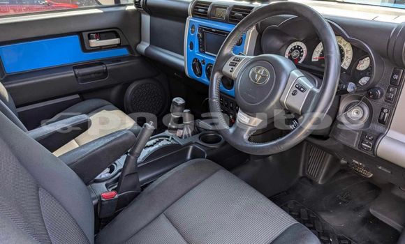 Buy Used Toyota FJ Cruiser Blue Car in Port Moresby in National Capital District Buy Used Toyota FJ Cruiser Blue Car in Port Moresby in National Capital District