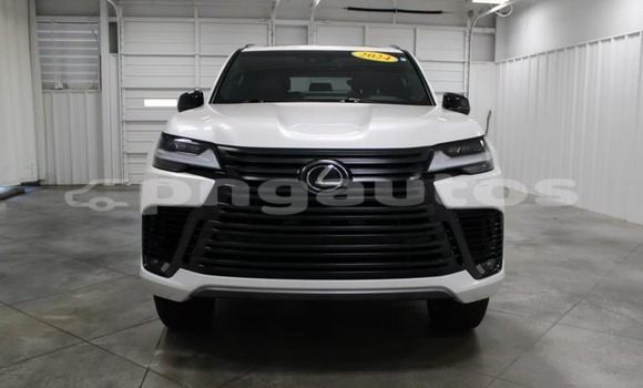 Buy Used Lexus LX White Car in Port Moresby in National Capital District