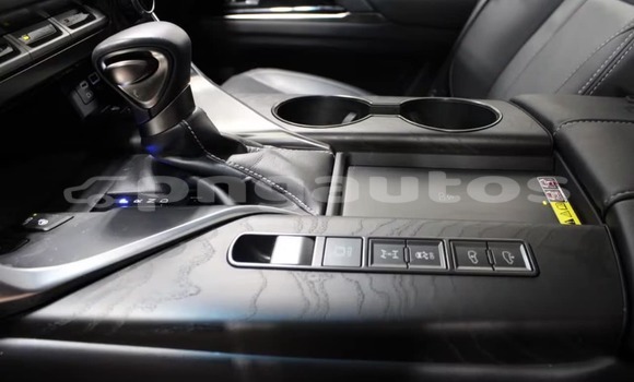 Buy Used Lexus LX White Car in Port Moresby in National Capital District Buy Used Lexus LX White Car in Port Moresby in National Capital District