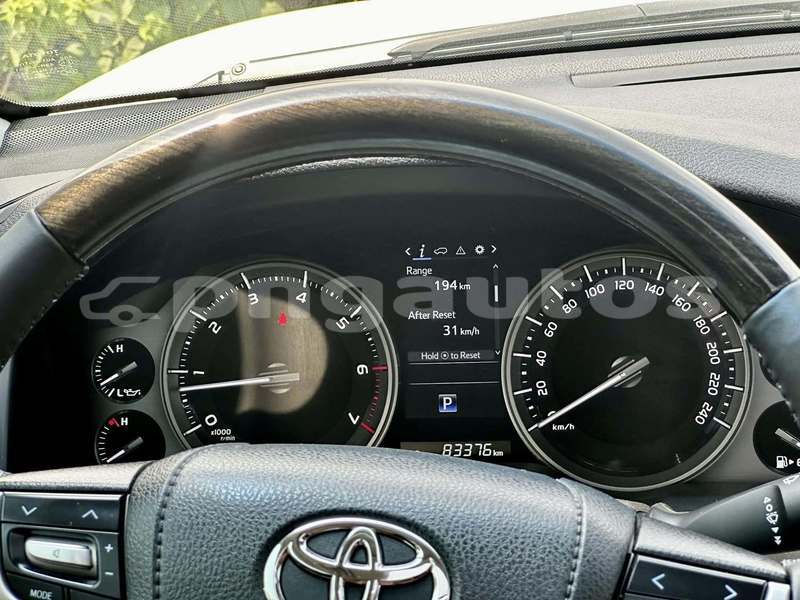 Big with watermark toyota land cruiser morobe lae 7851