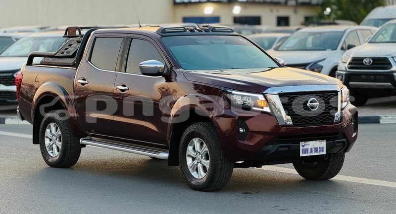 Big with watermark nissan navara enga import dubai 7855