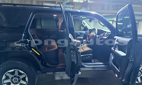 Acheter Occasion Voiture Toyota 4Runner Noir à Port Moresby, National Capital District Acheter Occasion Voiture Toyota 4Runner Noir à Port Moresby, National Capital District