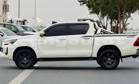 Buy Used Toyota Hiluxe Revo White Car in Import - Dubai in Enga Buy Used Toyota Hiluxe Revo White Car in Import - Dubai in Enga