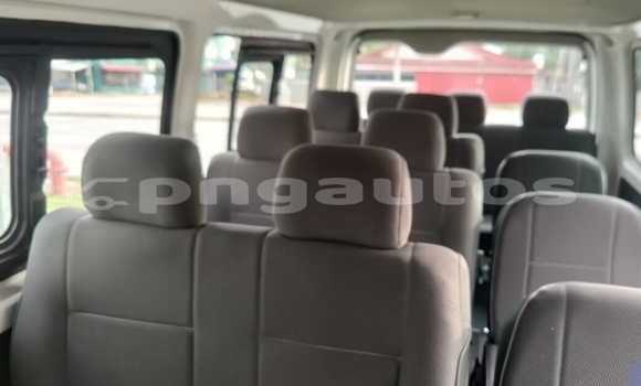 Acheter Occasion Voiture Toyota Hiace Blanc à Arufa, Western Highlands Acheter Occasion Voiture Toyota Hiace Blanc à Arufa, Western Highlands