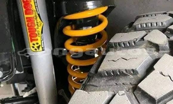 Acheter Occasion Voiture Toyota Land Cruiser Beige à Lae, Morobe Acheter Occasion Voiture Toyota Land Cruiser Beige à Lae, Morobe