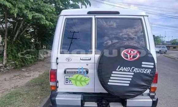 Buy Used Toyota Land Cruiser Prado Other Car in Monara in Madang Buy Used Toyota Land Cruiser Prado Other Car in Monara in Madang