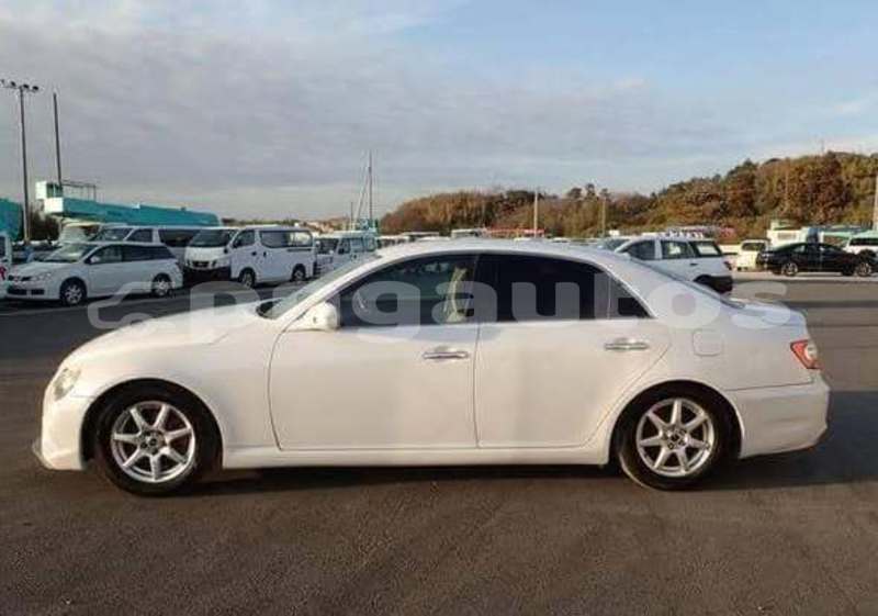 Big with watermark toyota mark x madang arou 7875