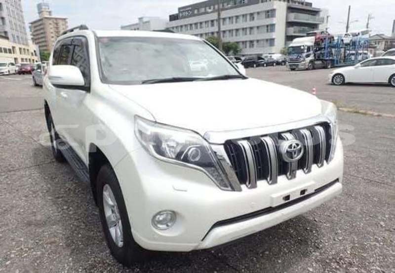 Big with watermark toyota prado madang monara 7877