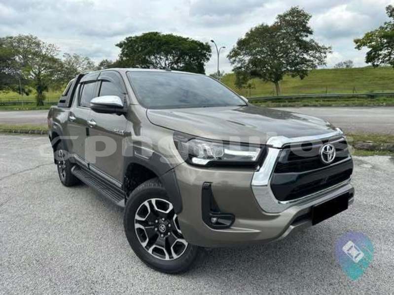 Big with watermark toyota hilux madang monara 7889