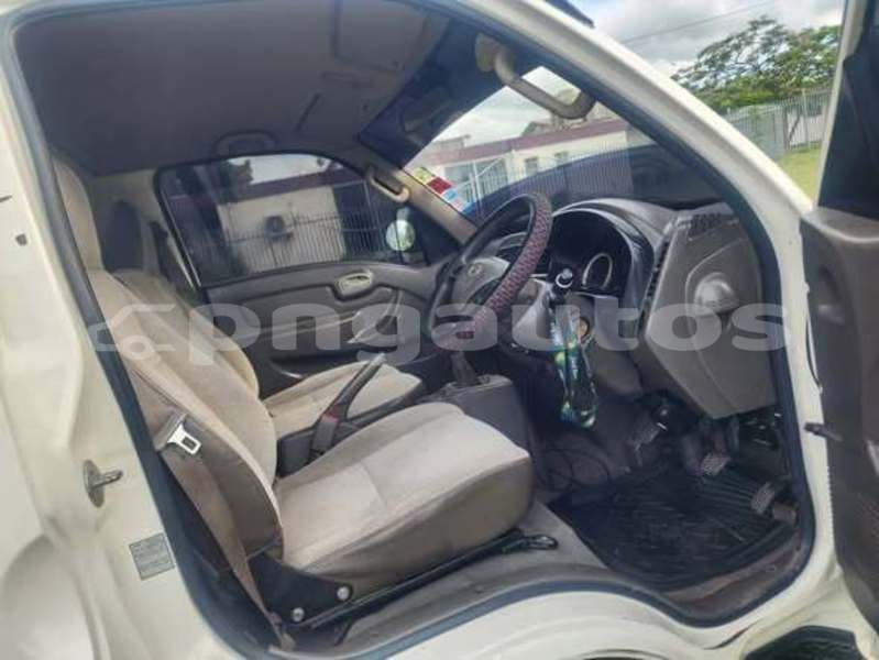 Big with watermark hyundai h1 madang ambok 7901