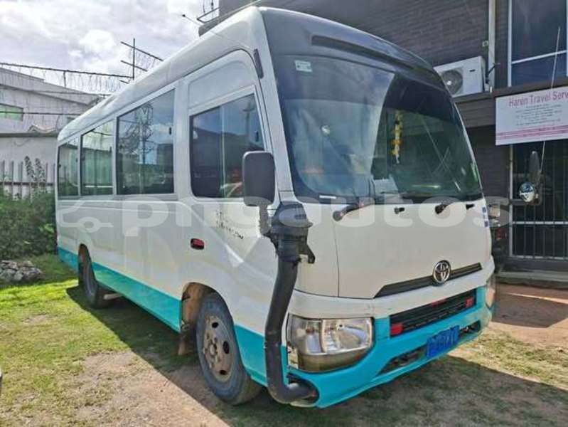 Big with watermark toyota aqua eastern highlands okapa 7904