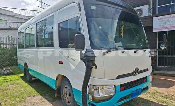 Buy Used Toyota Aqua Other Car in Okapa in Eastern Highlands Buy Used Toyota Aqua Other Car in Okapa in Eastern Highlands