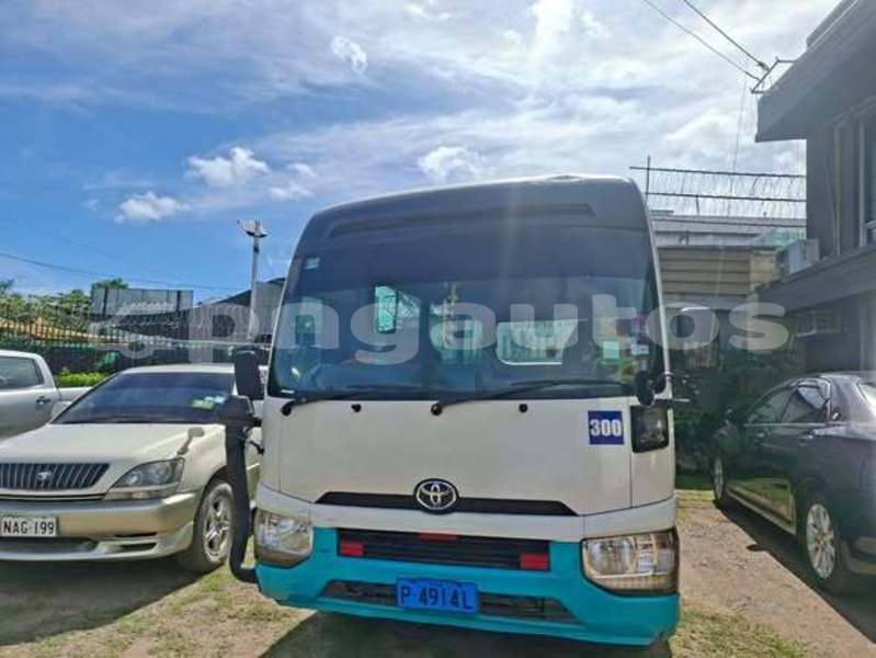 Big with watermark toyota aqua eastern highlands okapa 7904