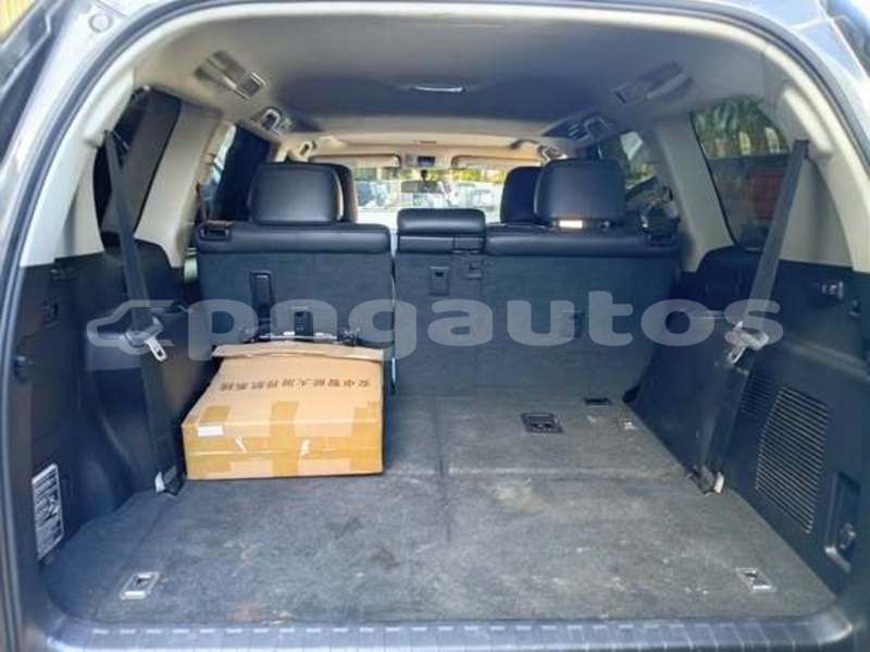 Big with watermark toyota land cruiser madang arou 7907