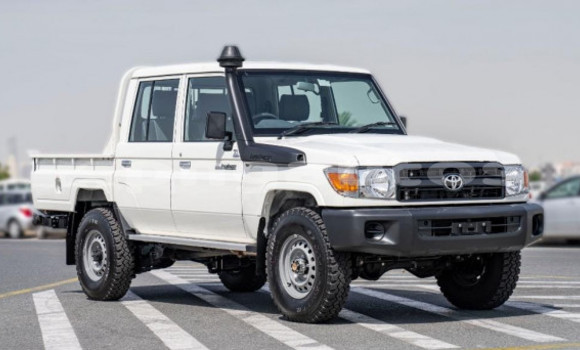 Buy Used Toyota Land Cruiser White Car in Port Moresby in National Capital District Buy Used Toyota Land Cruiser White Car in Port Moresby in National Capital District
