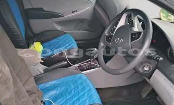 Buy Used Hyundai Accent Other Car in Monara in Madang Buy Used Hyundai Accent Other Car in Monara in Madang