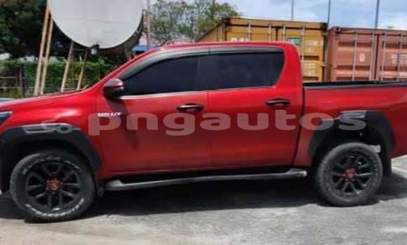 Acheter Occasion Voiture Toyota Hilux Rouge à Monara, Madang Acheter Occasion Voiture Toyota Hilux Rouge à Monara, Madang