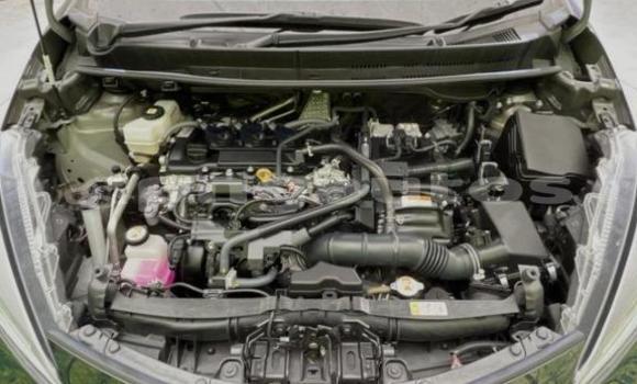 Buy Used Toyota Aqua Silver Car in Port Moresby in National Capital District Buy Used Toyota Aqua Silver Car in Port Moresby in National Capital District