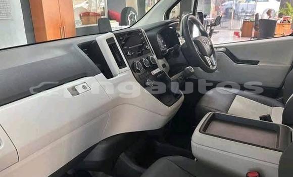 Buy Used Toyota Hiace White Car in Port Moresby in National Capital District Buy Used Toyota Hiace White Car in Port Moresby in National Capital District