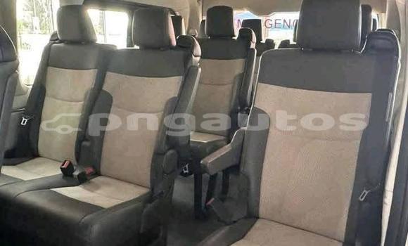 Buy Used Toyota Hiace White Car in Port Moresby in National Capital District Buy Used Toyota Hiace White Car in Port Moresby in National Capital District