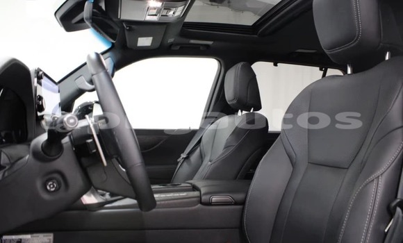 Buy Used Lexus LX White Car in Aiamback in Western (Fly) Buy Used Lexus LX White Car in Aiamback in Western (Fly)