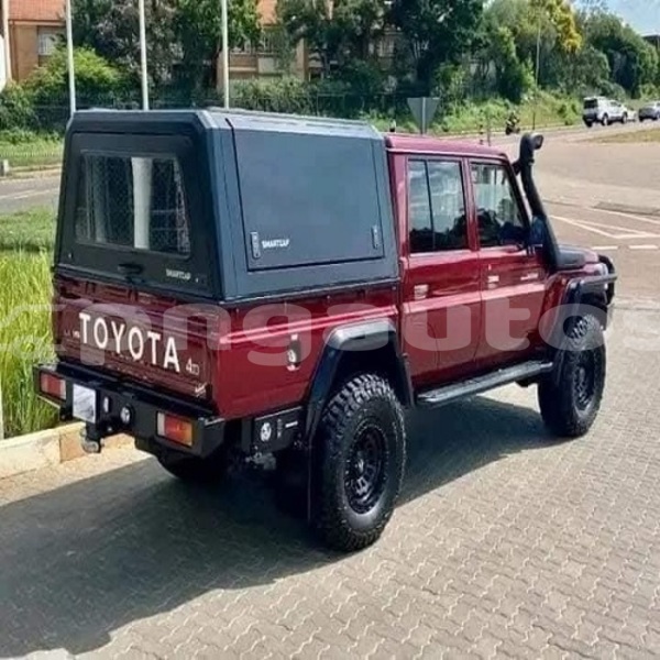 Big with watermark toyota land cruiser morobe lae 7938