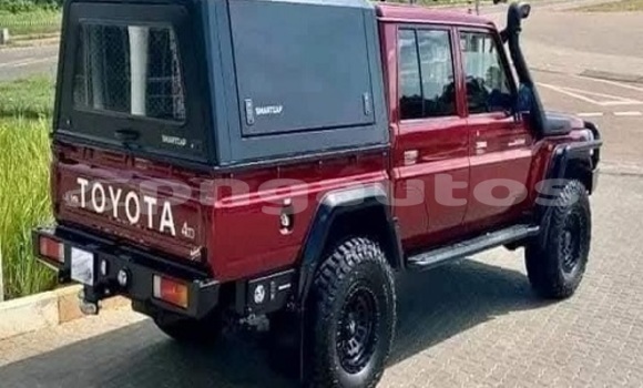 Buy Used Toyota Land Cruiser White Car in Lae in Morobe Buy Used Toyota Land Cruiser White Car in Lae in Morobe