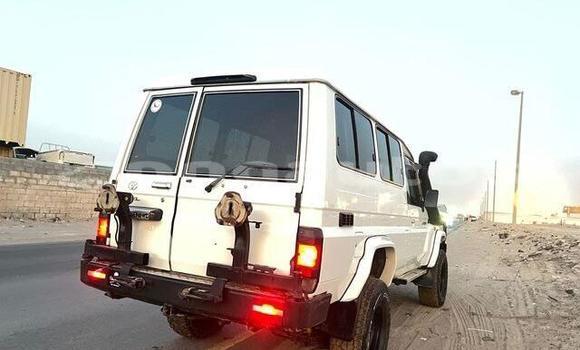 Buy Used Toyota Land Cruiser White Car in Lae in Morobe Buy Used Toyota Land Cruiser White Car in Lae in Morobe