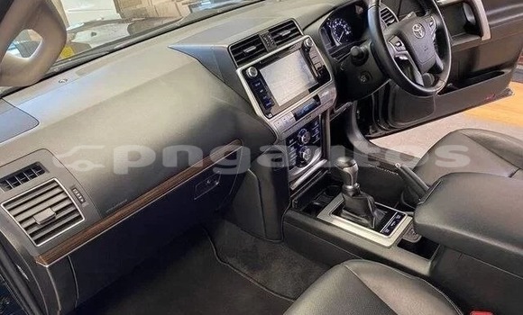 Buy Used Toyota Land Cruiser White Car in Lae in Morobe Buy Used Toyota Land Cruiser White Car in Lae in Morobe