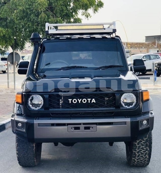 Big with watermark toyota land cruiser east sepik ambunti 7947