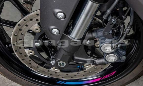 Buy Used Yamaha YZF Black Bike in Port Moresby in National Capital District Buy Used Yamaha YZF Black Bike in Port Moresby in National Capital District