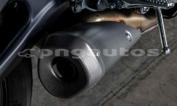 Buy Used Yamaha YZF Black Bike in Port Moresby in National Capital District Buy Used Yamaha YZF Black Bike in Port Moresby in National Capital District