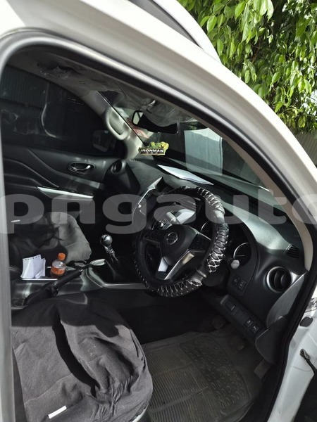 Big with watermark nissan navara national capital district port moresby 7964