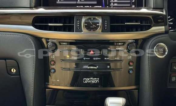 Buy Used Lexus LX 570 White Car in Port Moresby in National Capital District Buy Used Lexus LX 570 White Car in Port Moresby in National Capital District