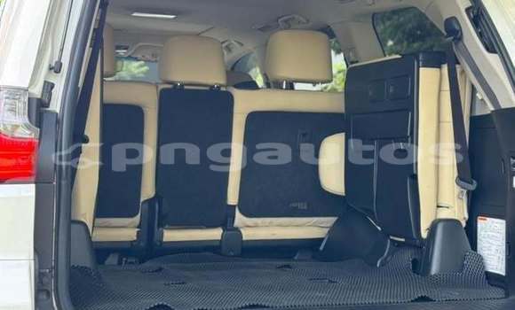 Buy Used Lexus LX 570 White Car in Port Moresby in National Capital District Buy Used Lexus LX 570 White Car in Port Moresby in National Capital District