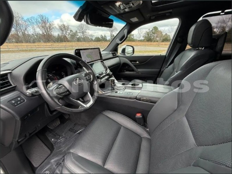 Big with watermark lexus lx east sepik ambunti 7987