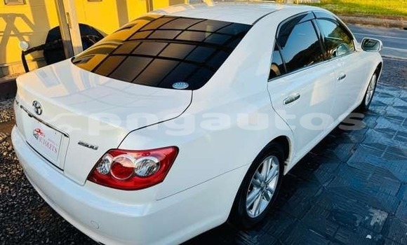 Buy Used Toyota Mark X White Car in Port Moresby in National Capital District Buy Used Toyota Mark X White Car in Port Moresby in National Capital District